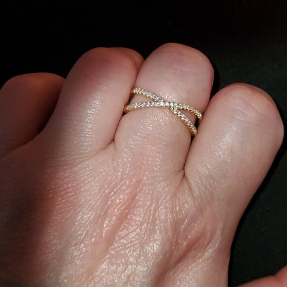 Neiman Marcus 14k Gold Plated Infinity Criss-Cross X Ring - Picture 4 of 8